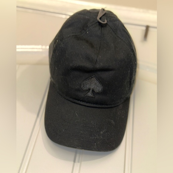 Kate Spade Black baseball hat with Spade Emblem - Picture 5 of 11